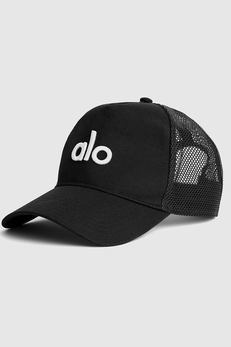 alo yoga District Trucker Hat - Unisex