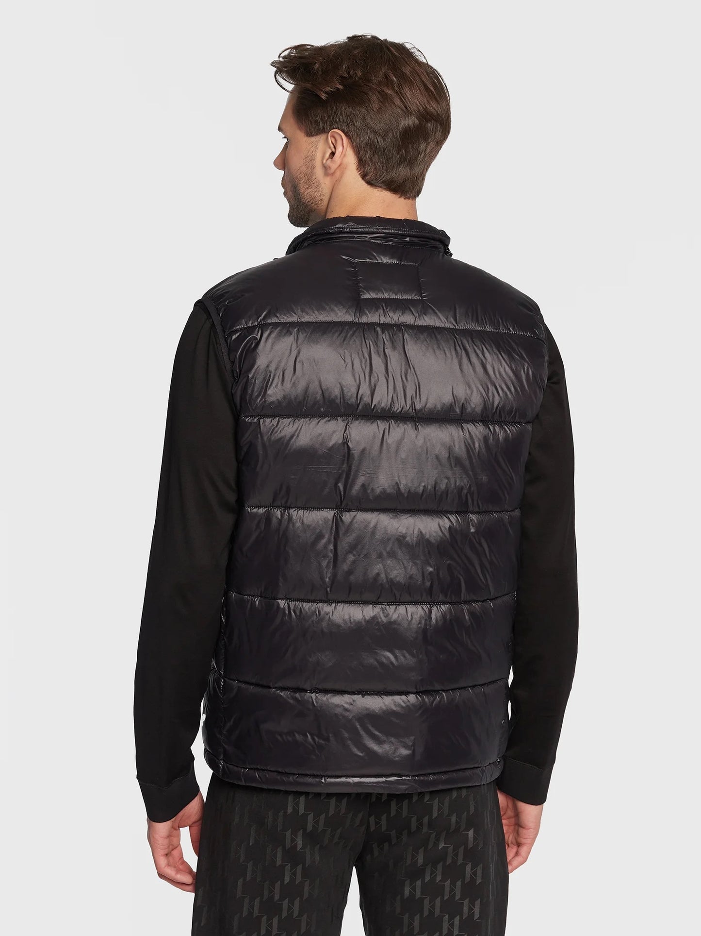 Karl Lagerfeld
Ikonik Karl-appliqué padded gilet