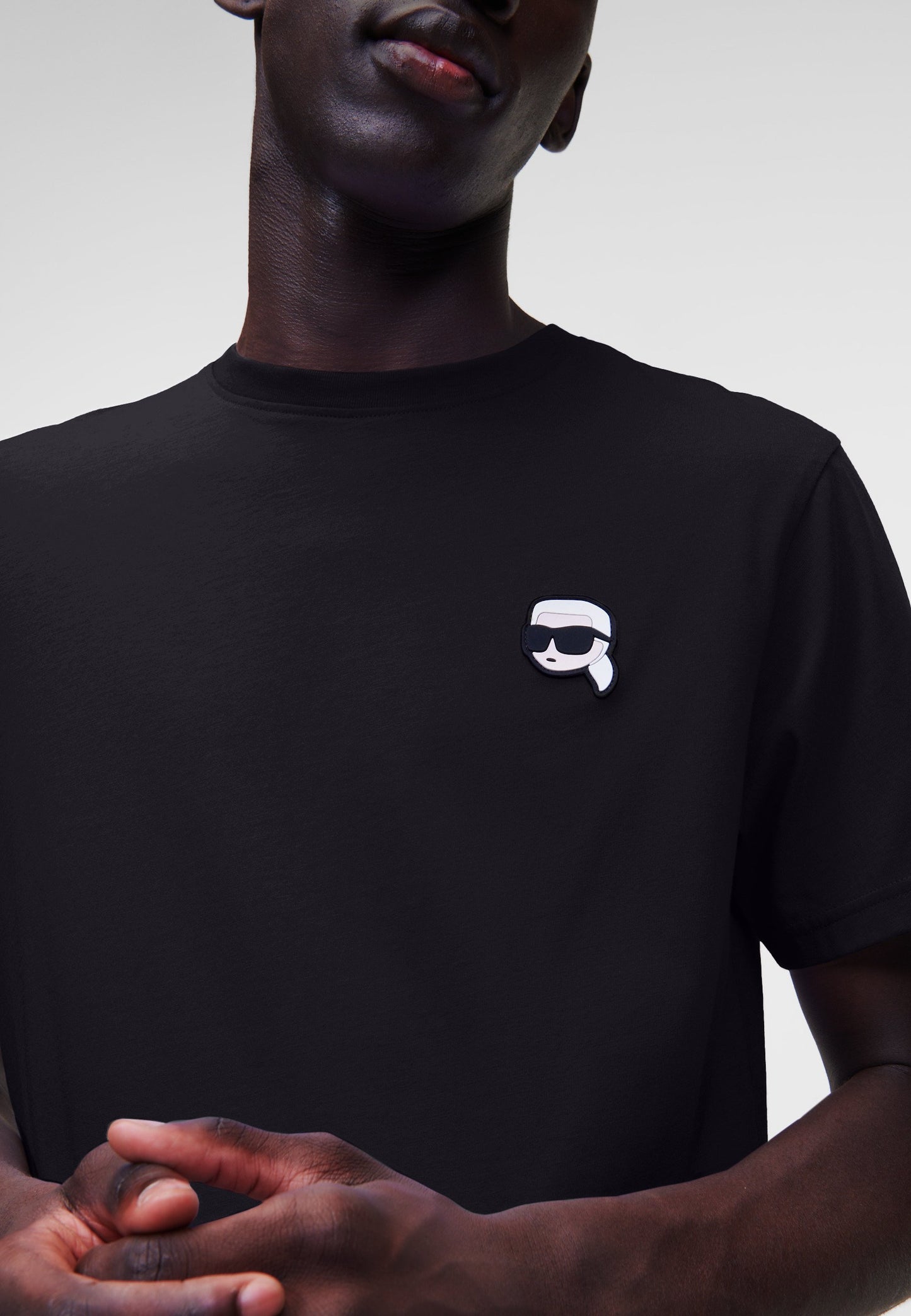 KARL LAGREFELD IKON T-SHIRT BLACK fit bigger